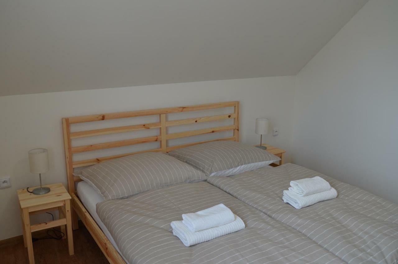 Apartmany Revi Hlohovec Exterior photo